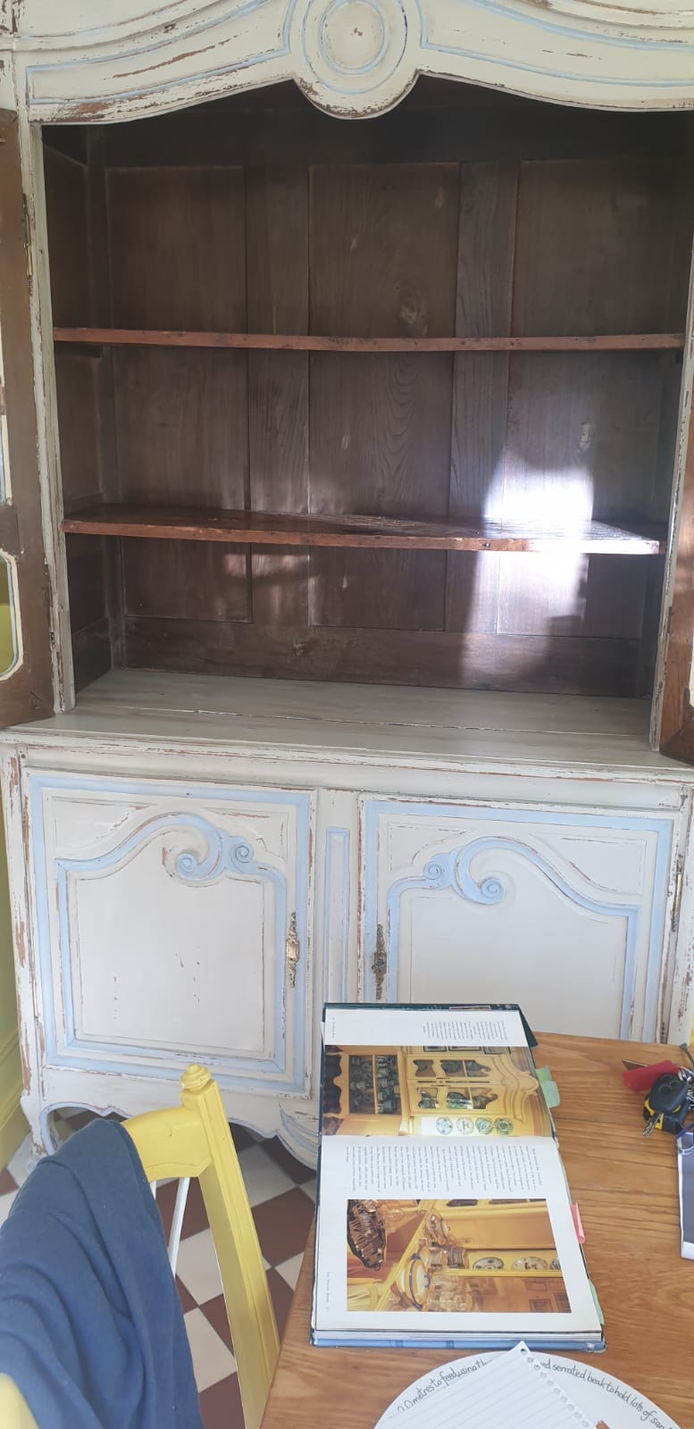 Furniture restoration specialists in Oxford LA Paint